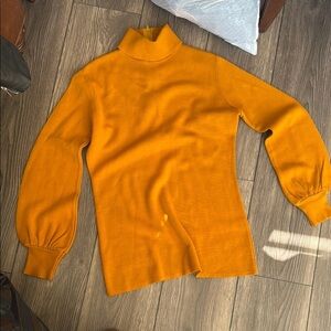 Vintage saks fifth avenue knit sweater marigold
Feels like a wool blend